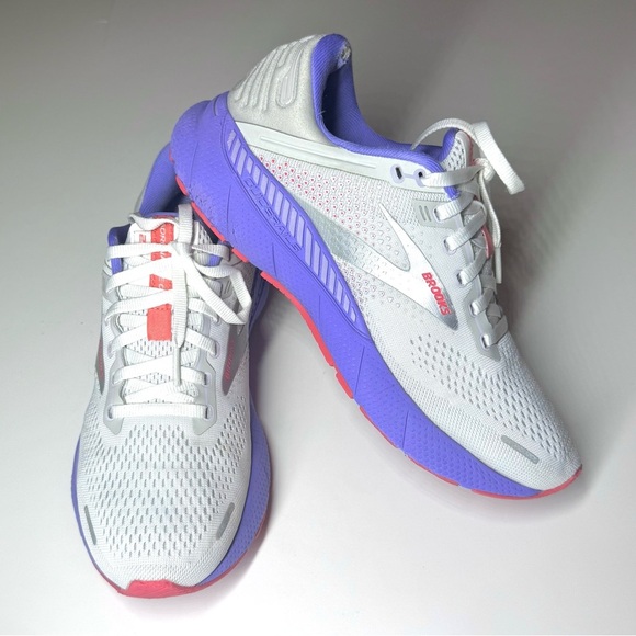 Brooks Women's Adrenaline GTS 22 Athletic Running Sneakers Size- 9M - Picture 7 of 10